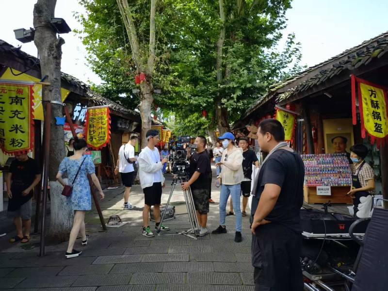 个旧市产品视频拍摄技术升级：AI与三维动画深度融合